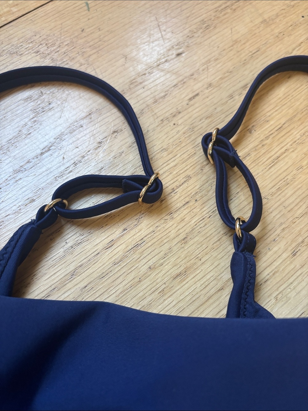 Quince Italian Cut-Out One-Piece Swimsuit
Size Medium | Deep Navy - Picture 6 of 8